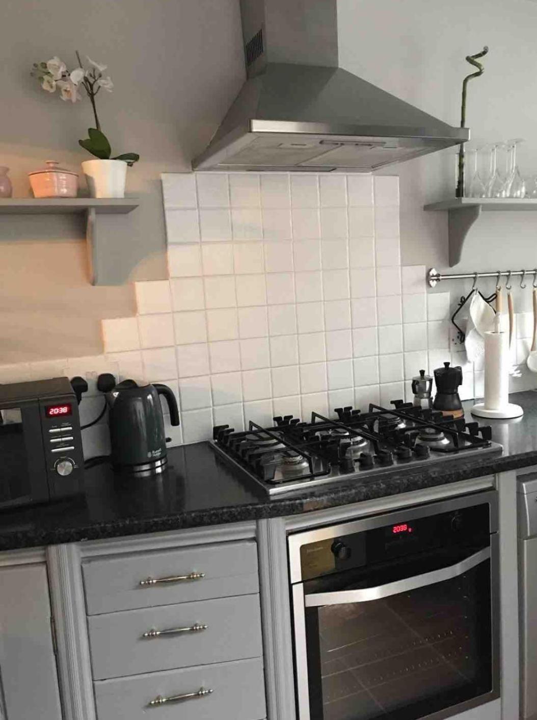 Double Bedroom In Shared House Closer To Center Homestay Reading